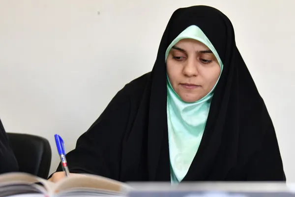 تأثیر حروف معانی در لحن ذاتی کلمات + صوت