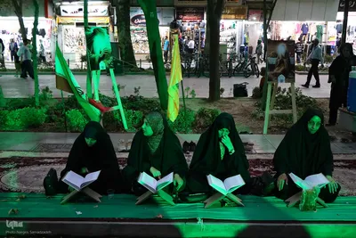 محفل انس با قرآن کریم در چهارباغ اصفهان