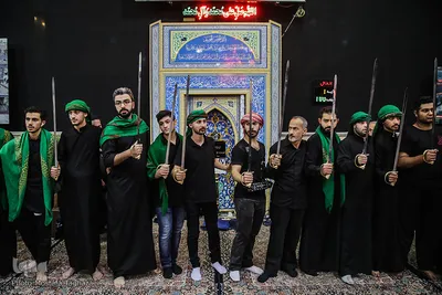 آیین مشعل گردانی در دولت آباد