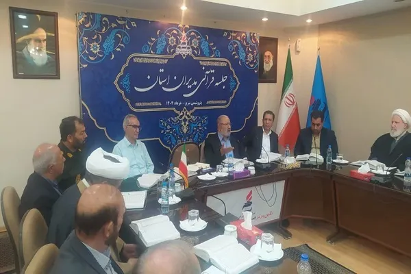جلسه تفسیر قرآن ویژه مدیران اجرایی آذربایجان‌شرقی