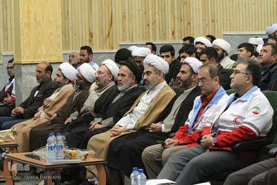 آئین تجلیل از روحانیون و اعضای کانون‌های طلاب امدادرسان در اراک
