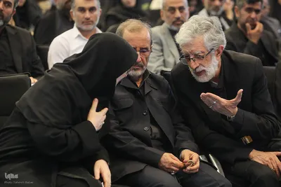 آیین پایانی و مراسم اهدای جوایز نخستین دوره جایزه جهانی شعر امام شهید(ره) 