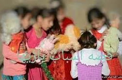 هدیه کتاب و اسباب‌بازی به کودکان مناطق محروم در خیریه شمس
