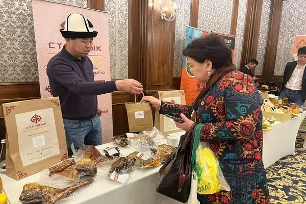 Bişkek’te helal ürünler fuarı düzenlendi