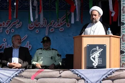 امنیت و آرامش هدیه ارزشمند نیروی انتظامی به مردم است