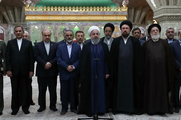 بازخوانی کلام و سیره امام(ره) در شرایط فعلی کشور، منطقه و جهان ضروری است/ با وحدت از مشکلات عبور می‌کنیم