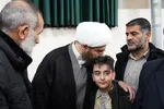 حضور رئیس شورای سیاست‌گذاری ائمه جمعه کشور در جمع نمازگزاران لرستانی
