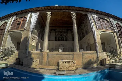 باغ موزه هفت تنان یا تکیه هفت تنان در شیراز