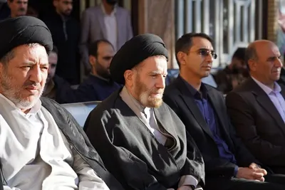 نواختن زنگ استکبار ستیزی در خرم آباد