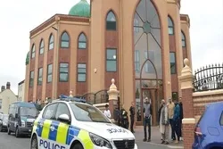 Erster Adhan (Gebetsruf) in Moschee in der englischen Stadt Stockton