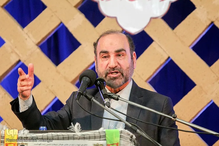 سابقه ادبیات پایداری به کربلا بازمی گردد