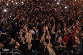 مراسم خیمه سوزان عصر عاشورا در میدان امام حسین(ع) تهران