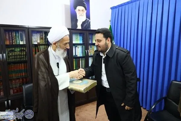 آیین تجلیل از  قاری ممتاز سید پارسا انگشتان