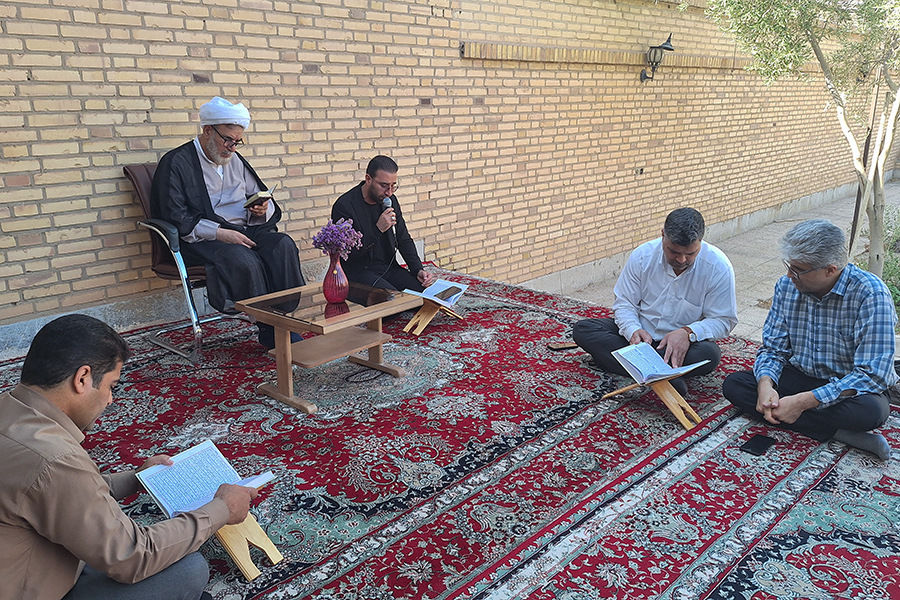 برگزاری کرسی «تلاوت تا تأمل در قرآن» در یزد