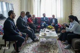 دیدار جامعه قرآنی با خانواده شهید حسين كربلايي