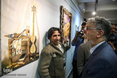 بازدید سیدعباس صالحی، وزیر فرهنگ و ارشاد اسلامی از نمایشگاه آثار جشنواره ملی هنری «همام»
