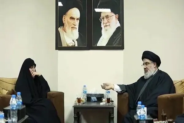 دیدار صمیمانه سیدحسن نصرالله با فرزند سپهبد قاسم سلیمانی