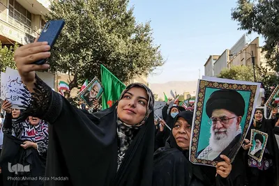 راهپیمایی و گردهمایی «بانوان فاطمی» در شیراز