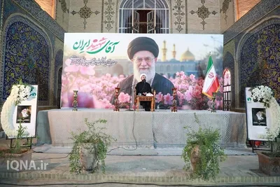 آئین بزرگداشت ولی‌امر مسلمین و مرجع شیعیان جهان حضرت آیت‌الله العظمی امام سیدعلی حسینی خامنه‌ای(ره) و شهدای خانواده رهبر معظم انقلاب در مسجد امام خمینی(ره) سمنان