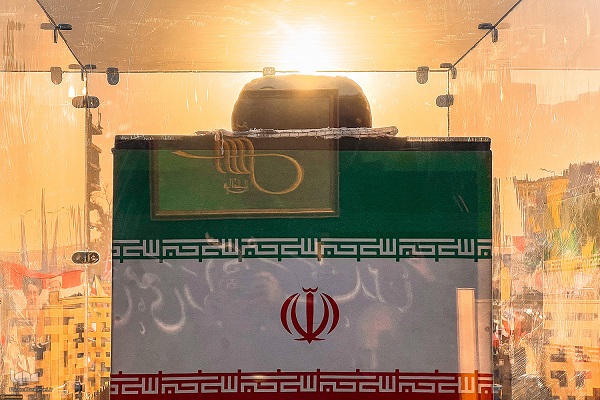 آماده انتشار با نظر خانم بختیاری///// عظیم‌ترین شب شعر تاریخ جهان برای آقای شهید ایران؛ نمادی از هویت انقلابی مردم ایران