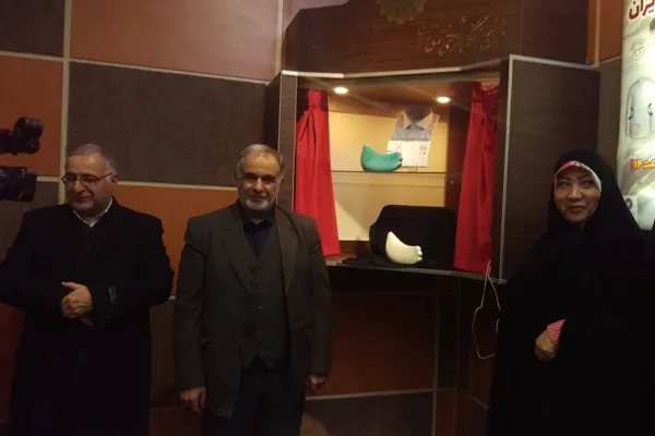 رونمایی و عرضه چادر و البسه نانو ساخت ایران/ دولت حمایت کند، 55 درصد نیاز داخل را تأمین می‌کنیم