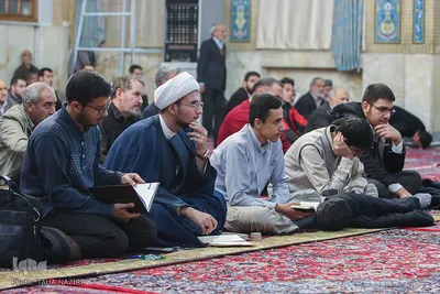 جلسه تفسیر سوره کهف در مسجد حاج تقی خان اراک