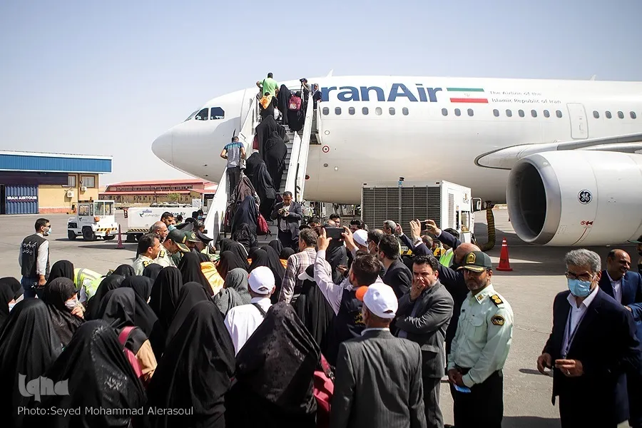 اولین گروه از زائران حج تمتع راهی سرزمین وحی شدند