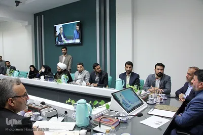 نشست انجمن کتابخانه های عمومی استان با ریاست فاطمی استاندار یزد‎‎