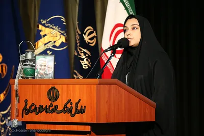 آیین اختتامیه جشنواره سراسری کبوتران حرم و رونمایی از شناسنامه شهید قاسم سلیمانی