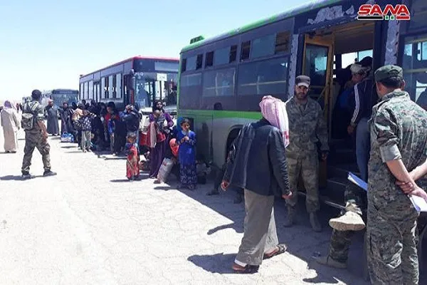 بازگشت خانواده‌های سوری از اردوگاه الرکبان به کشور