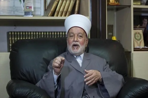 Mufti de Al-Quds condena a profanação do Alcorão pelos colonos sionistas