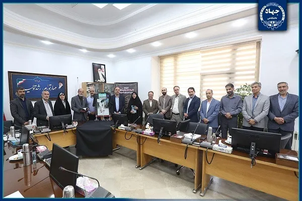 رونمایی از کتاب «جان‌فدا» با حضور رئیس جهاددانشگاهی
