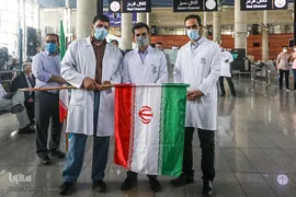 استقبال از جواد فروغی در فرودگاه امام (ره)