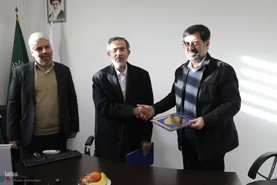 مراسم کلنگ زنی مرکز ملی زیست مصنوعی جهاد دانشگاهی در قم