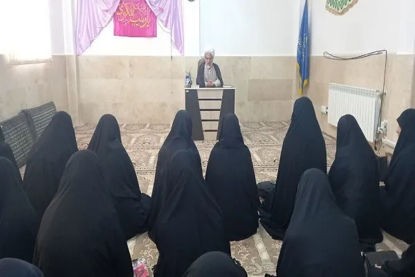 برگزاری نشست «جهاد تبیین» در حوزه علمیه حضرت زهرا(س) اراک