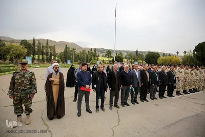 رزمایش دیدار با ۳۰۰ خانواده شهید شهر شیراز در یک روز
