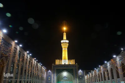 حال و هوای حرم مطهر رضوی در شب میلاد حضرت رسول اکرم(ص) و امام جعفر صادق(ع)
