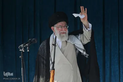 حضرت آیت‌الله العظمی خامنه‌ای، رهبر معظم انقلاب اسلامی