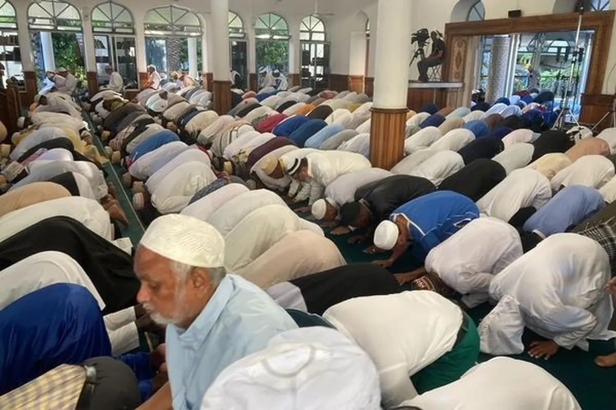 Les devoirs du gouvernement islamique concernant l’accomplissement de la prière