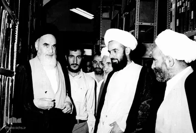 روزشمار انقلاب؛ امام خمینی(ره) از پاریس تا تهران