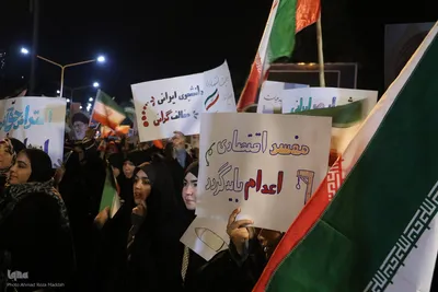 تجمع دانشجویان دانشگاه شیراز در حمایت از ایران مقتدر