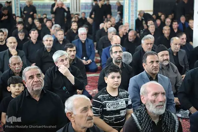 اقامه نماز ظهر عاشورا در اهر