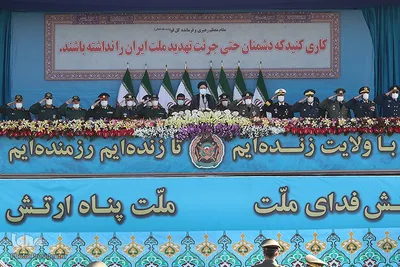مراسم گرامیداشت روز ارتش جمهوری اسلامی ایران