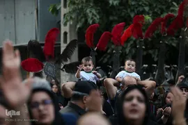 تجمع هیئات عزاداری و آیین نخل گردانی عصر تاسوعا