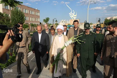 گلباران مزار شهدا به مناسبت سالروز آزاد سازی خرمشهر