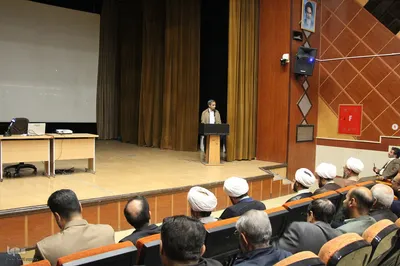 نشست تبیینی هیئت تراز ظهور در ملایر