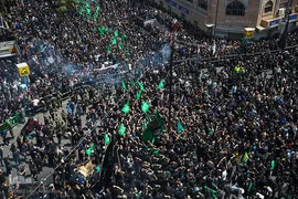 عزاداری عاشورا در چهارراه گلوبندک