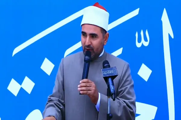 خطيب الجامع الأزهر: القرآن هو نبراس الأمة الذي ينير طريقها