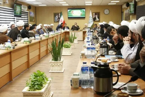 نقش محوری مساجد در فرهنگ‌سازی و آموزش شهروندان