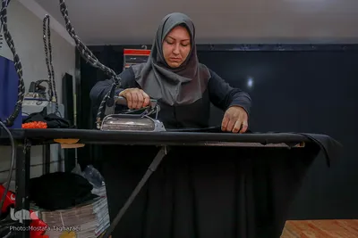 کارگاه دوخت چادر مشکی